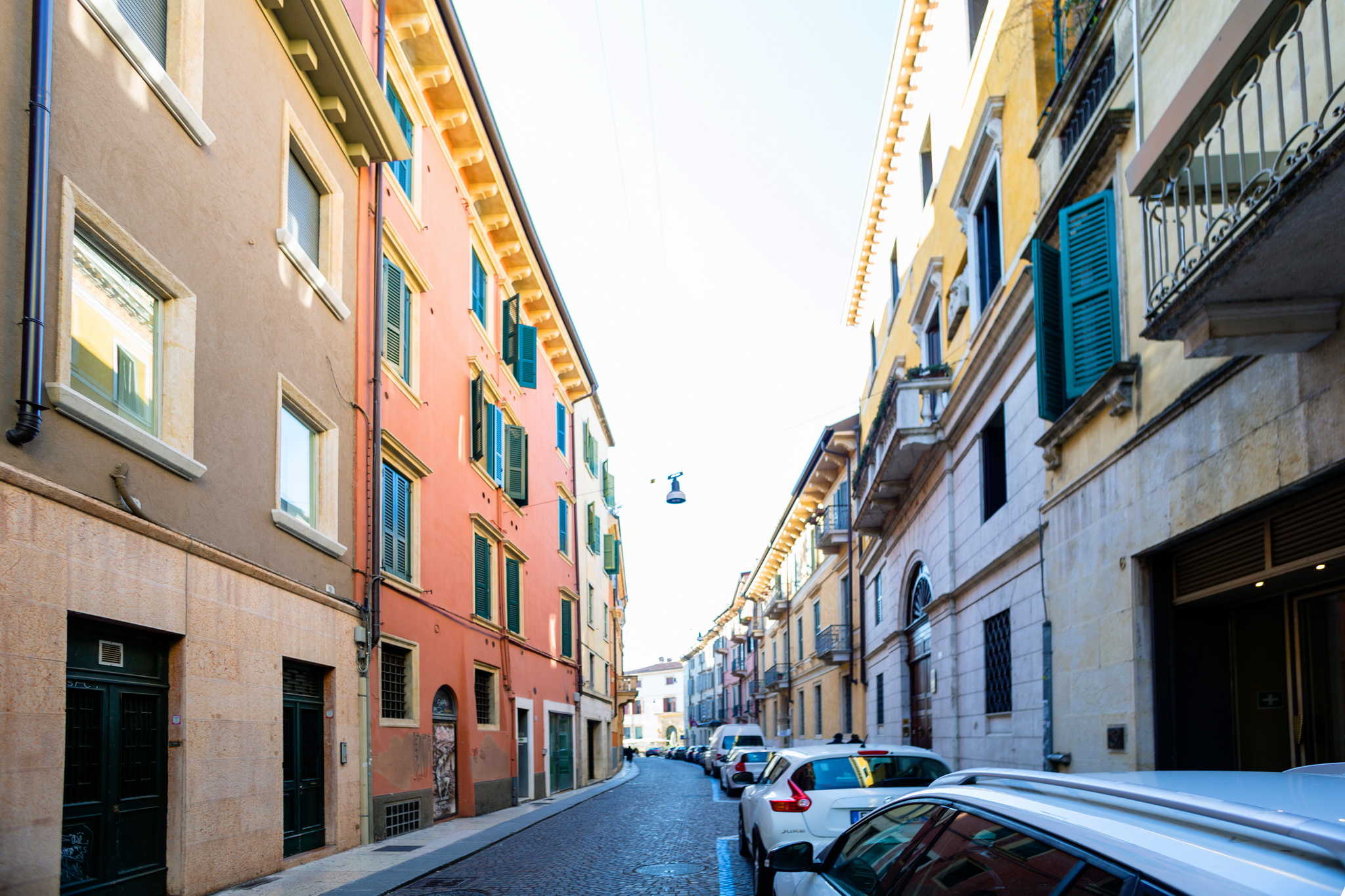 foto della strada, davanti alla casa